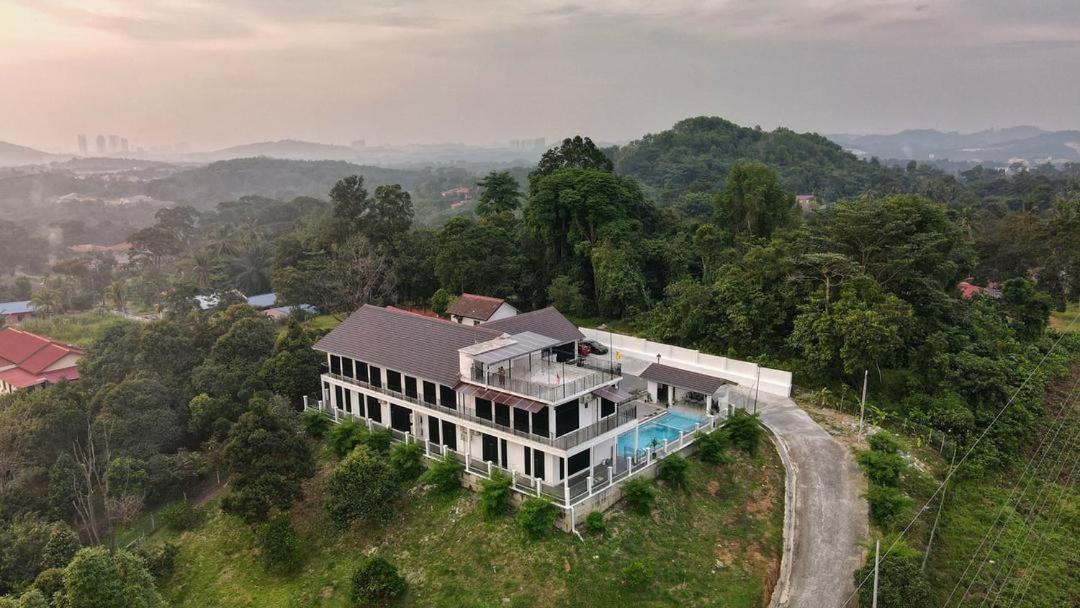 Jenderam Hill Villa سيبانغ المظهر الخارجي الصورة